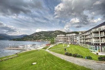 Hotell Spa-hotel Velvaere 4*
